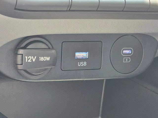 2025 Hyundai Elantra Blue - Photo 19
