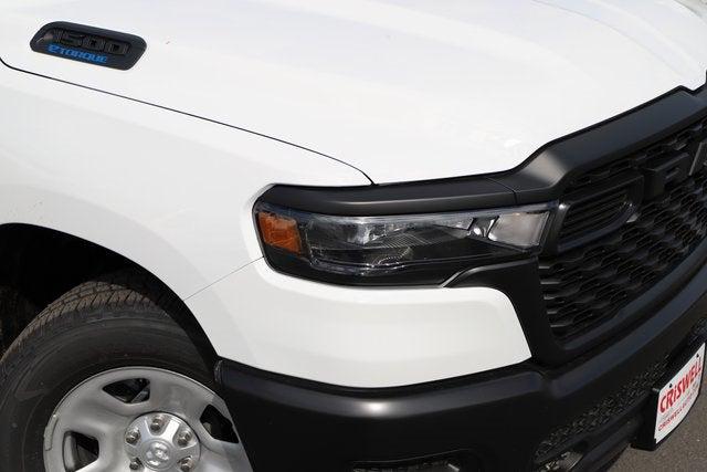 2025 RAM Ram 1500 RAM 1500 TRADESMAN CREW CAB 4X4 57 BOX