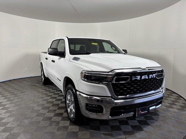 2025 RAM Ram 1500 RAM 1500 BIG HORN CREW CAB 4X4 57 BOX 2025 RAM Ram 1500 RAM 1500 BIG HORN CREW CAB 4X4 57 BOX