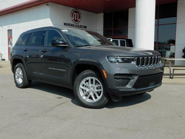 2025 Jeep Grand Cherokee GRAND CHEROKEE LAREDO X 4X4 2025 Jeep Grand Cherokee GRAND CHEROKEE LAREDO X 4X4