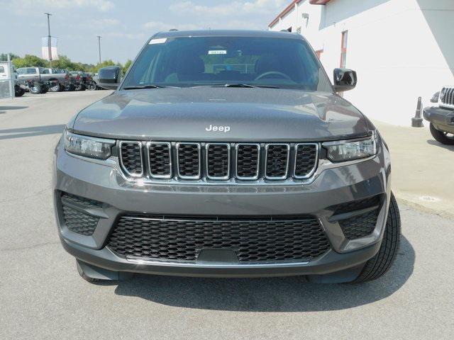2025 Jeep Grand Cherokee GRAND CHEROKEE LAREDO X 4X4 2025 Jeep Grand Cherokee GRAND CHEROKEE LAREDO X 4X4