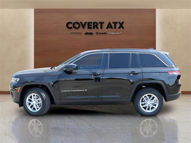 2025 Jeep Grand Cherokee GRAND CHEROKEE LAREDO X 4X2