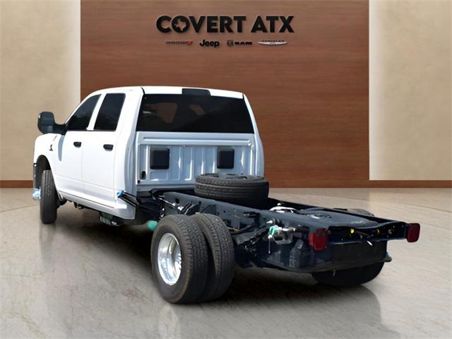2026 RAM Ram 3500 Chassis Cab RAM 3500 TRADESMAN CREW CAB CHASSIS 4X4 60 CA