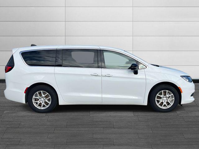2026 Chrysler Voyager VOYAGER LX