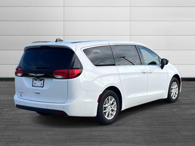 2026 Chrysler Voyager VOYAGER LX