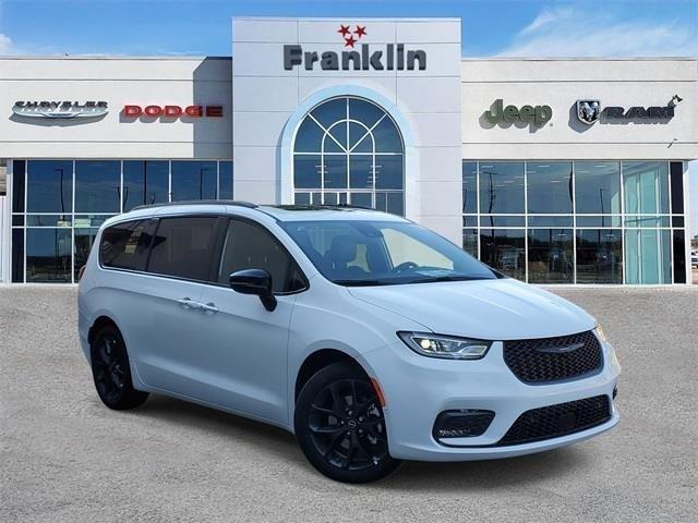 2026 Chrysler Pacifica PACIFICA LIMITED