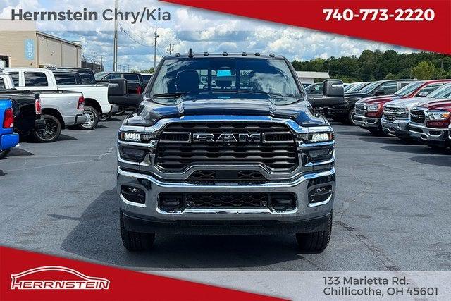 2026 RAM Ram 2500 RAM 2500 TRADESMAN CREW CAB 4X4 64 BOX 2026 RAM Ram 2500 RAM 2500 TRADESMAN CREW CAB 4X4 64 BOX