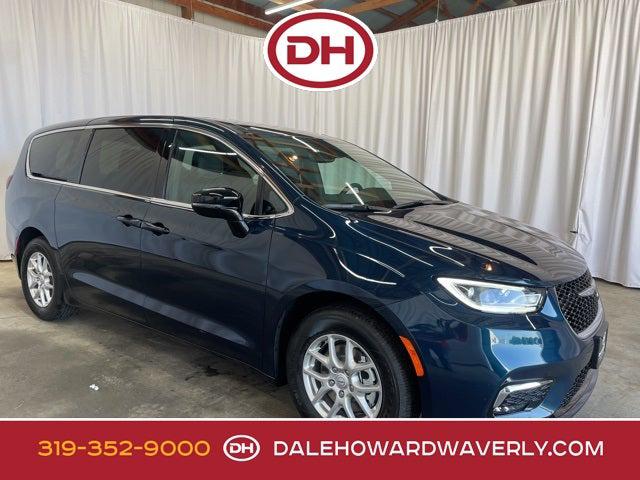 2025 Chrysler Pacifica PACIFICA SELECT