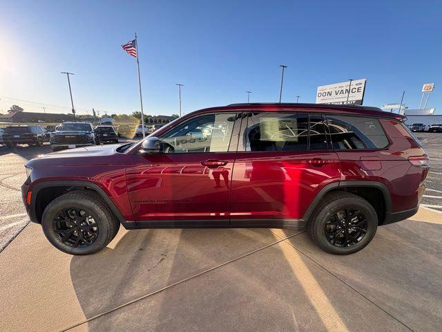 2025 Jeep Grand Cherokee GRAND CHEROKEE L ALTITUDE X 4X4 2025 Jeep Grand Cherokee GRAND CHEROKEE L ALTITUDE X 4X4