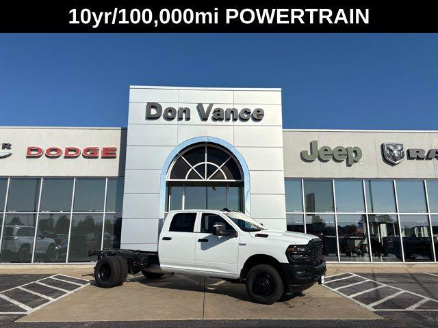 2026 RAM Ram 3500 Chassis Cab RAM 3500 TRADESMAN CREW CAB CHASSIS 4X4 60 CA 2026 RAM Ram 3500 Chassis Cab RAM 3500 TRADESMAN CREW CAB CHASSIS 4X4 60 CA