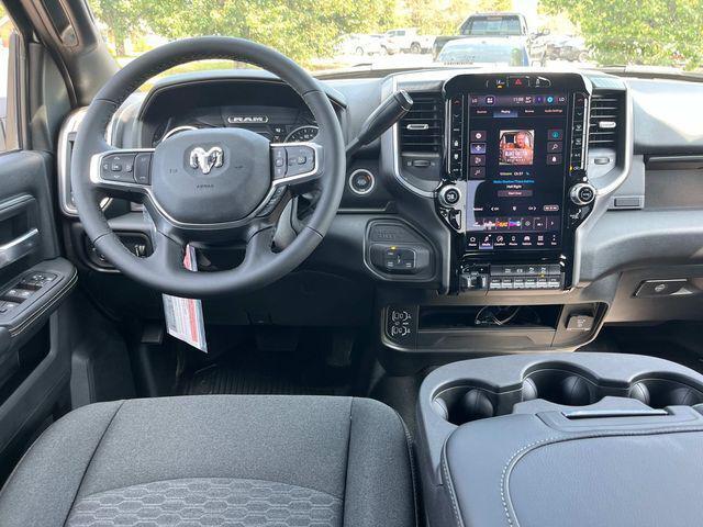 2026 RAM Ram 3500 Chassis Cab RAM 3500 BIG HORN CREW CAB CHASSIS 4X4 60 CA