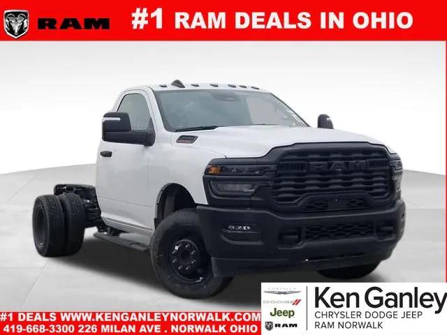 2026 RAM Ram 3500 Chassis Cab RAM 3500 TRADESMAN CHASSIS REGULAR CAB 4X4 60 CA
