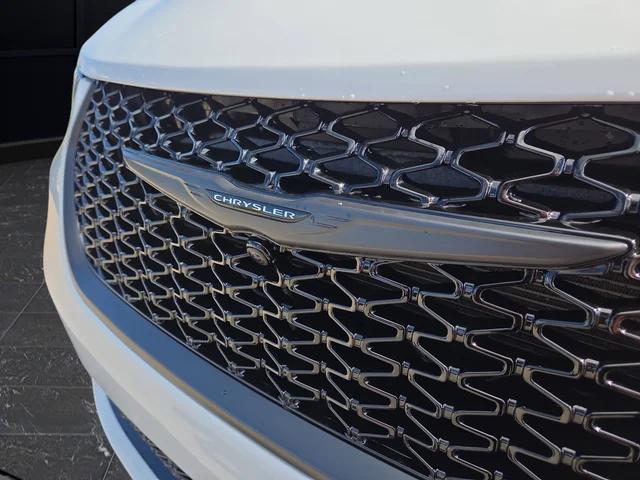 2026 Chrysler Pacifica Limited AWD