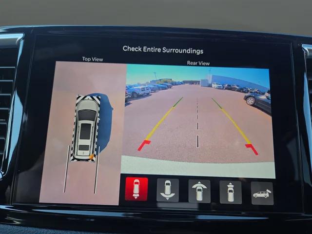 2026 Chrysler Pacifica Limited AWD