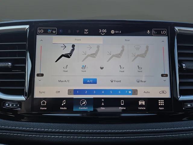 2026 Chrysler Pacifica Limited AWD