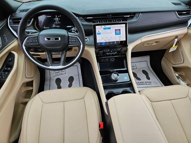 2025 Jeep Grand Cherokee Limited 4x2