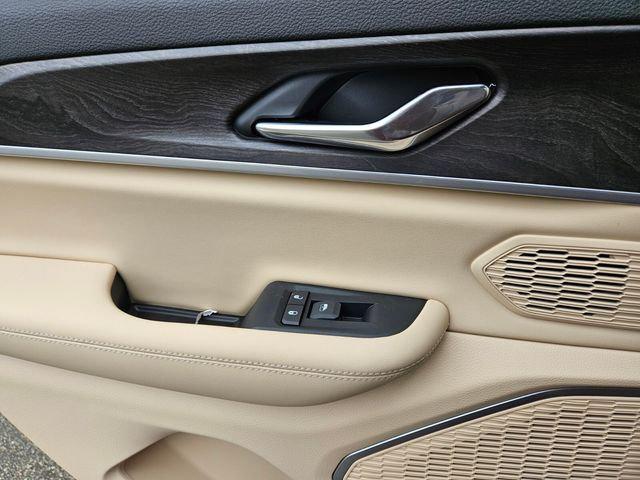 2025 Jeep Grand Cherokee Limited 4x2