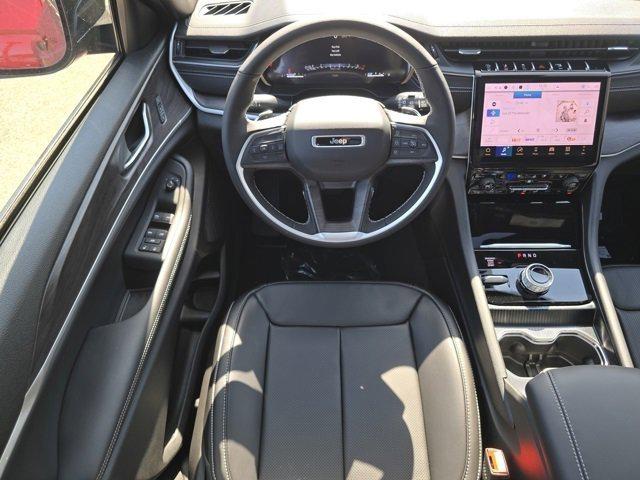 2025 Jeep Grand Cherokee GRAND CHEROKEE L LIMITED 4X4 2025 Jeep Grand Cherokee GRAND CHEROKEE L LIMITED 4X4