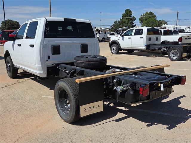 2026 RAM Ram 3500 Chassis Cab RAM 3500 TRADESMAN CREW CAB CHASSIS 4X4 60 CA