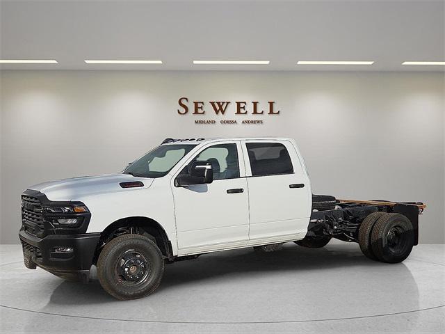 2026 RAM Ram 3500 Chassis Cab RAM 3500 TRADESMAN CREW CAB CHASSIS 4X4 60 CA 2026 RAM Ram 3500 Chassis Cab RAM 3500 TRADESMAN CREW CAB CHASSIS 4X4 60 CA