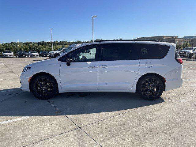 2026 Chrysler Pacifica PACIFICA LIMITED