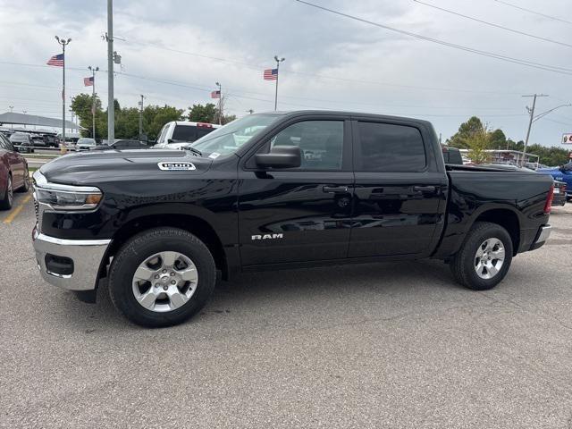 2025 RAM Ram 1500 RAM 1500 TRADESMAN CREW CAB 4X4 57 BOX