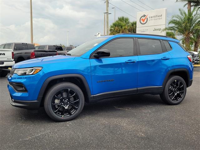 2025 Jeep Compass COMPASS LATITUDE 4X4