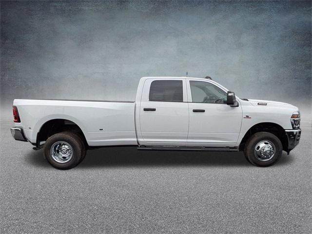 2026 RAM Ram 3500 RAM 3500 TRADESMAN CREW CAB 4X4 8 BOX 2026 RAM Ram 3500 RAM 3500 TRADESMAN CREW CAB 4X4 8 BOX