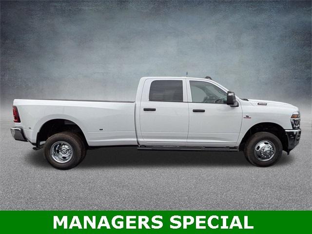 2026 RAM Ram 3500 RAM 3500 TRADESMAN CREW CAB 4X4 8 BOX 2026 RAM Ram 3500 RAM 3500 TRADESMAN CREW CAB 4X4 8 BOX