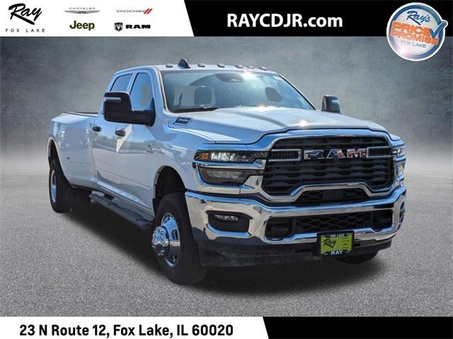 2026 RAM Ram 3500 RAM 3500 TRADESMAN CREW CAB 4X4 8 BOX