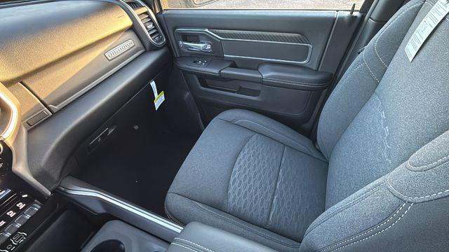 2026 Ram 2500 Big Horn Crew Cab 4x4 64 Box