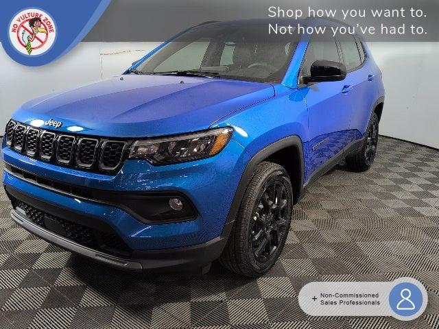 2025 Jeep Compass COMPASS LATITUDE 4X4