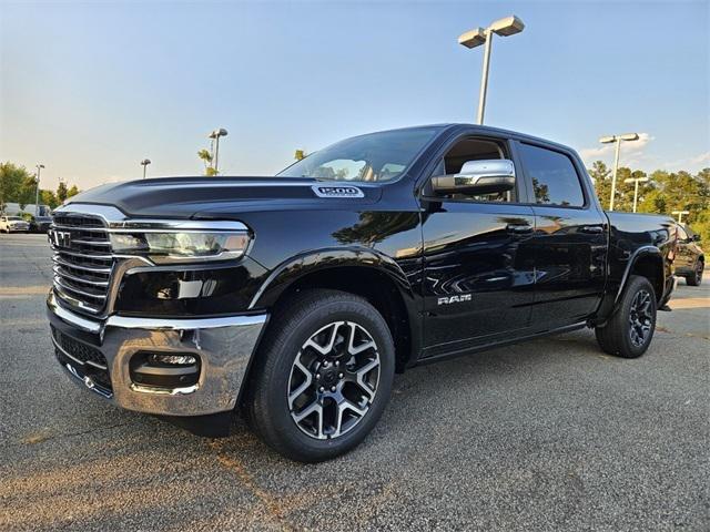 2026 RAM Ram 1500 RAM 1500 LARAMIE CREW CAB 4X2 57 BOX