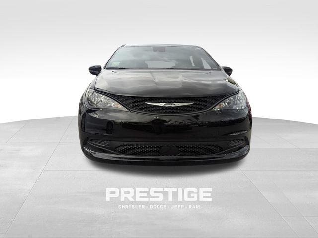 2026 Chrysler Voyager VOYAGER LX