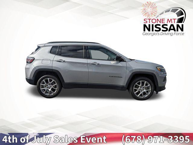 2022 Jeep Compass Latitude Lux 4x4