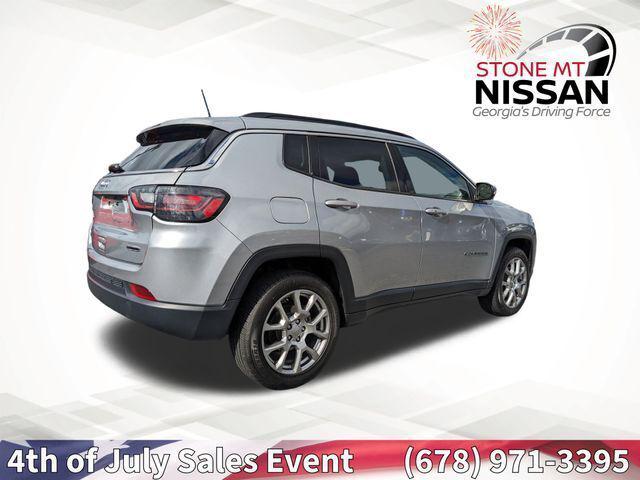 2022 Jeep Compass Latitude Lux 4x4