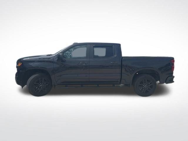 2023 Chevrolet Silverado 1500 2WD Crew Cab Short Bed Custom