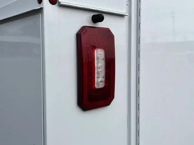 2025 GMC Savana Cutaway Work Van