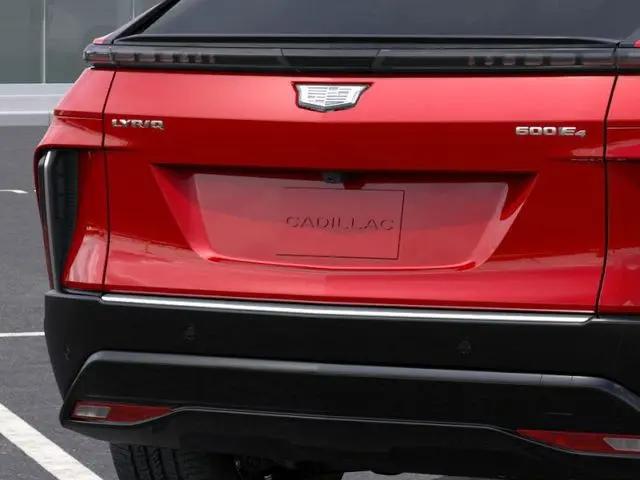 2025 Cadillac iQ Luxury w/1SC
