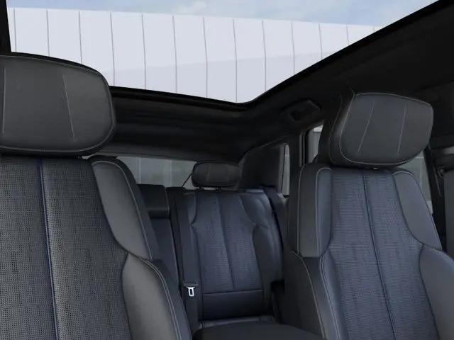 2025 Cadillac iQ Luxury w/1SC
