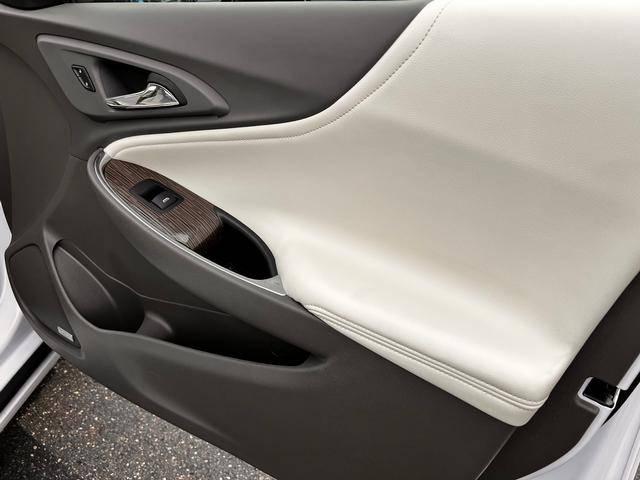 2023 Chevrolet Malibu FWD 2LT