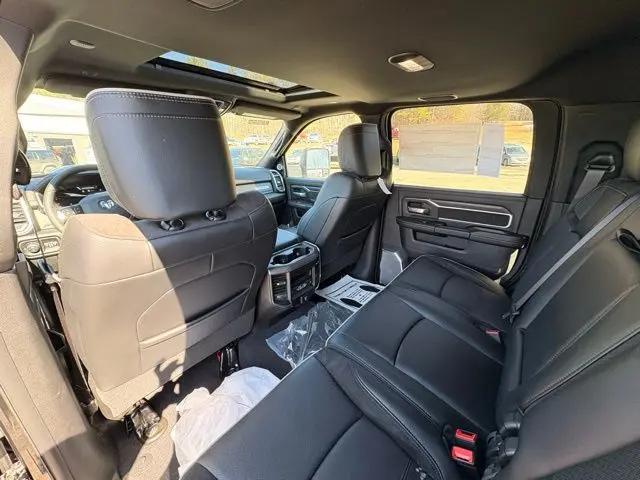 2025 Ram 2500 Laramie Crew Cab 4x4 6'4" Box