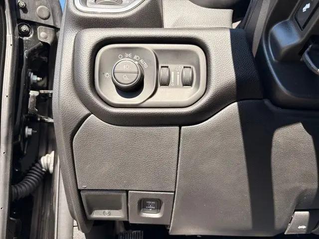 2025 Ram 2500 Laramie Crew Cab 4x4 6'4" Box