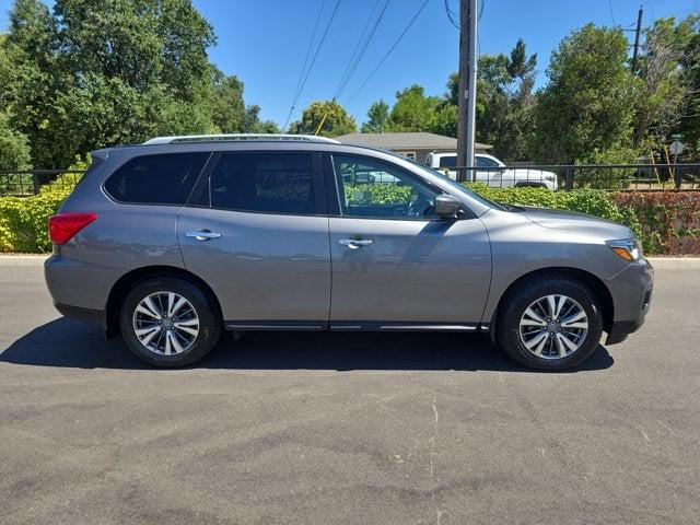 2020 Nissan Pathfinder SV 2WD 2020 Nissan Pathfinder SV 2WD