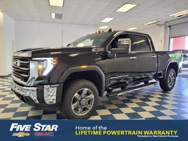 2025 GMC Sierra 2500HD 4WD Crew Cab Standard Bed SLT