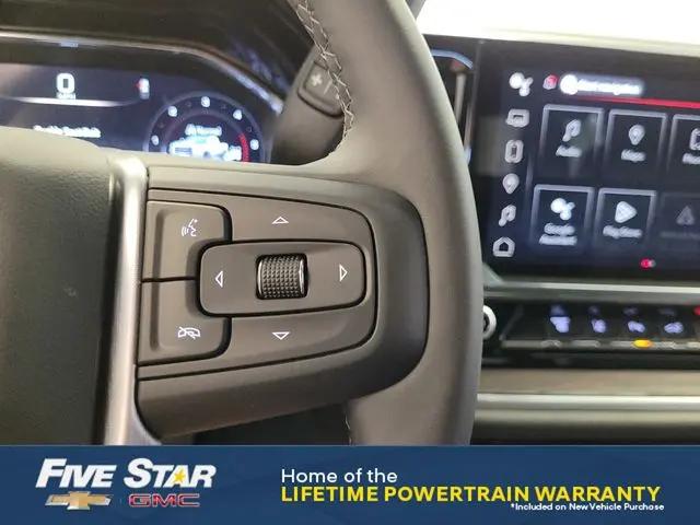 2025 GMC Sierra 2500HD 4WD Crew Cab Standard Bed SLT