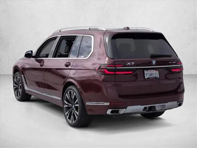 2025 BMW X7 xDrive40i
