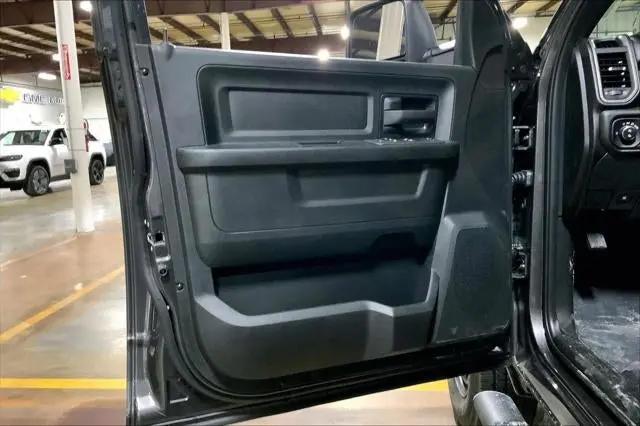 2025 Ram 2500 Tradesman Crew Cab 4x4 6'4" Box