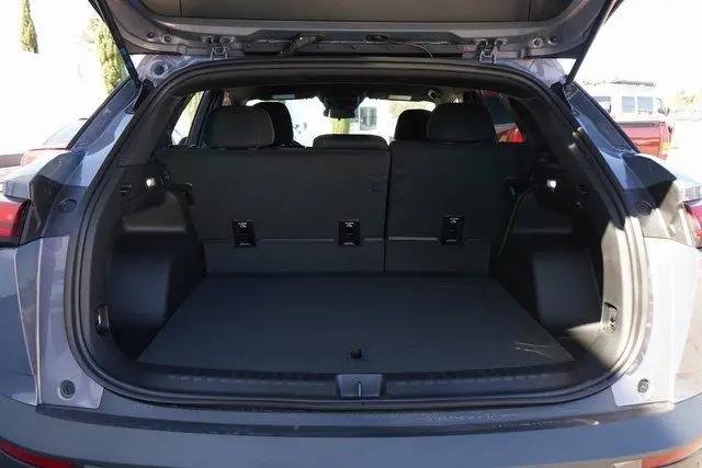 2025 Chevrolet Equinox LT 2