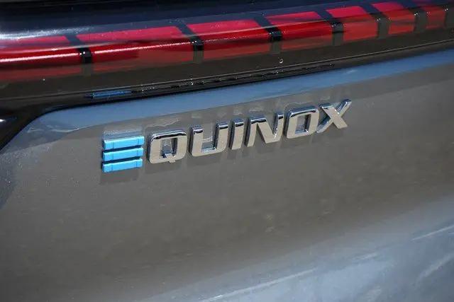 2025 Chevrolet Equinox LT 2